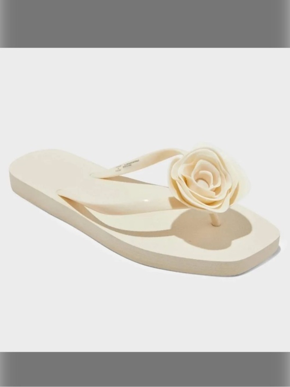 SHADE & SHORE Women's ivory Rosie Rosette Thong Flip Flops  size various